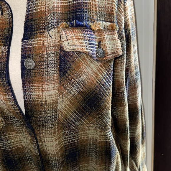 Free People top - Picture 3 of 4